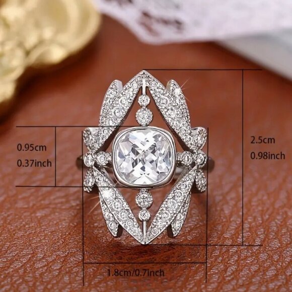 Silver plated cocktail ring - Vintage Victorian style - Size 8 - Picture 3 of 3